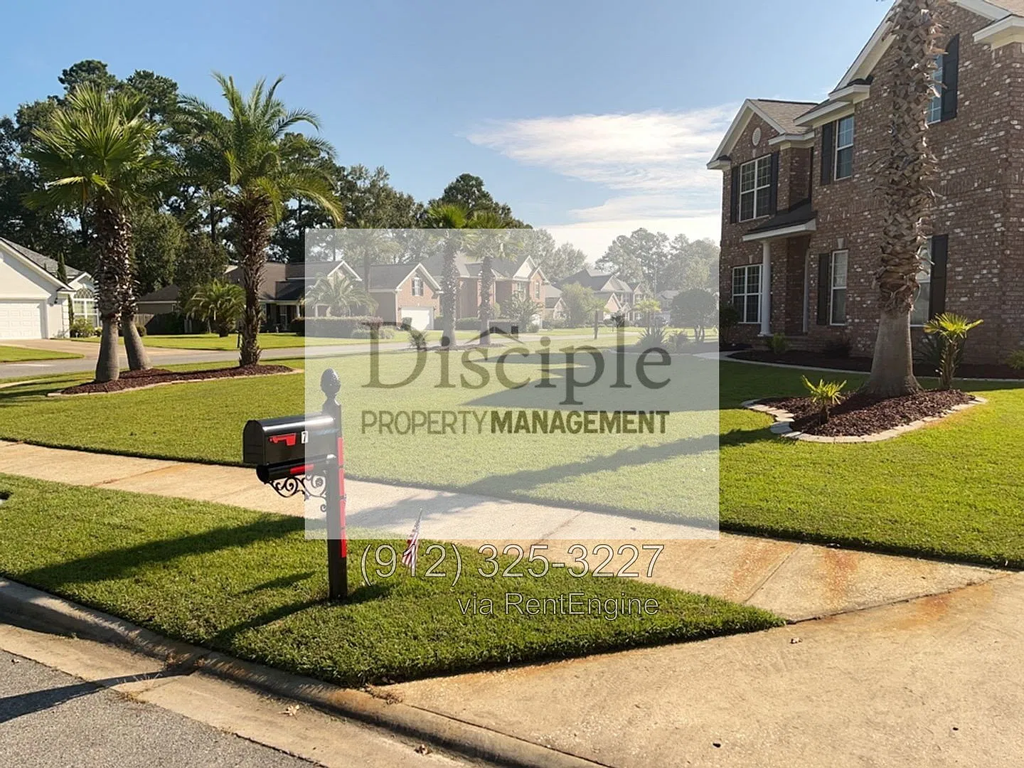 4 bed, 2.5 bath, 2625 sqft, $2,500 — Photo 2