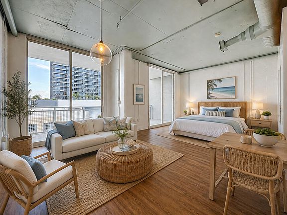 4th image of 444 NE 30th Street NE #903
