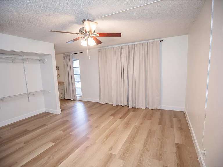 6764 SW 40th St #40 — Photo 15