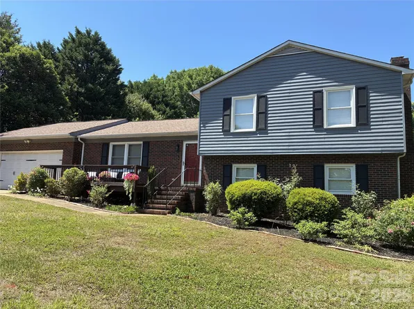 3818 Wild Country Way, Gastonia, NC 28054