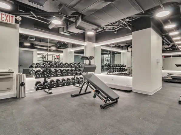 56 7th Avenue image 7 of 12