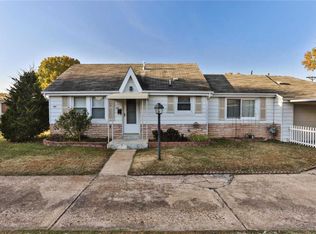 207 Marilyn Estates Dr, Saint Louis, MO 63123