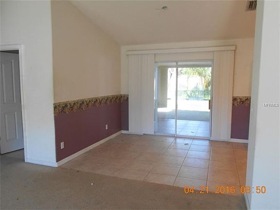 3rd image of 2951 Cincinnati St