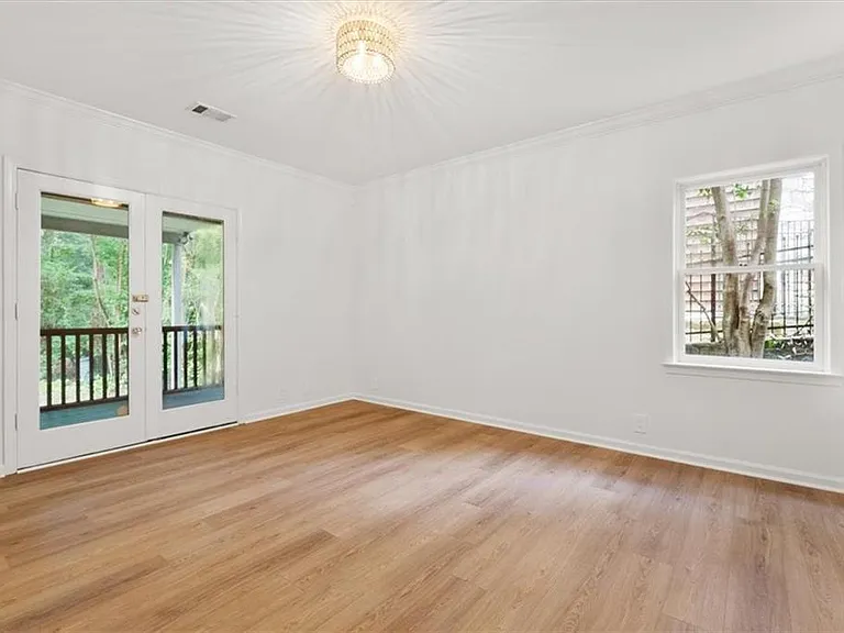 2190 Stephen Long Dr NE — Photo 43
