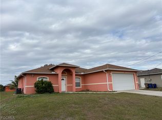 2902 Colin Ave S, Lehigh Acres, FL 33971