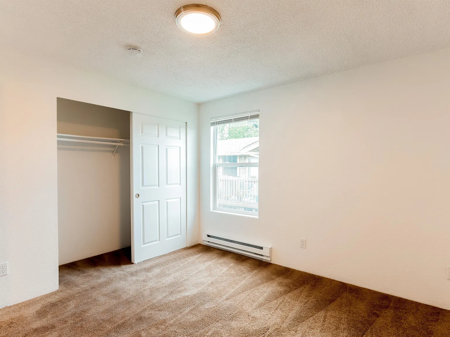 1506 S G St, Tacoma - 3 — Photo 4