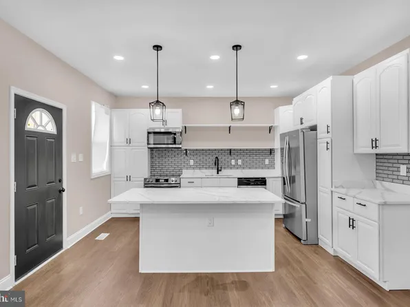 2045 E 31st St, Baltimore, MD 21218