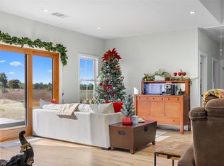 1759 Gotier Trace Rd, Paige, TX 78659