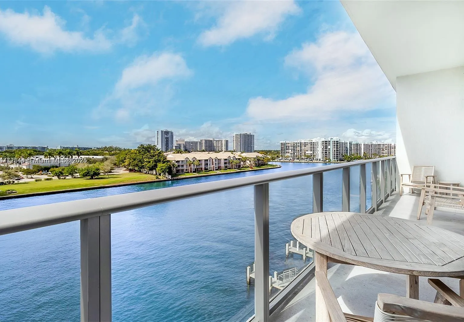 4010 South Ocean Condo — Photo 1