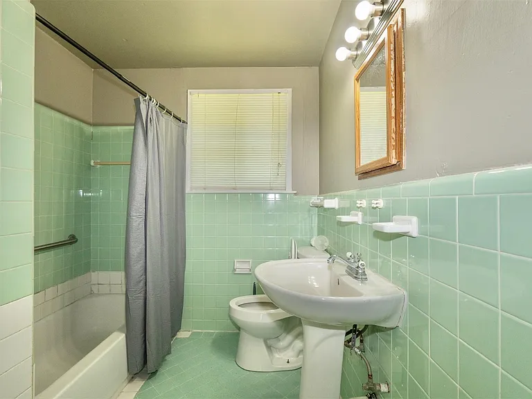 2109 Jeridona St — Photo 12