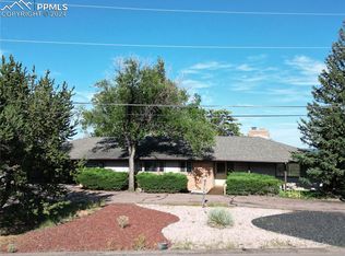 1805 Mesa Rd, Colorado Springs, CO 80904