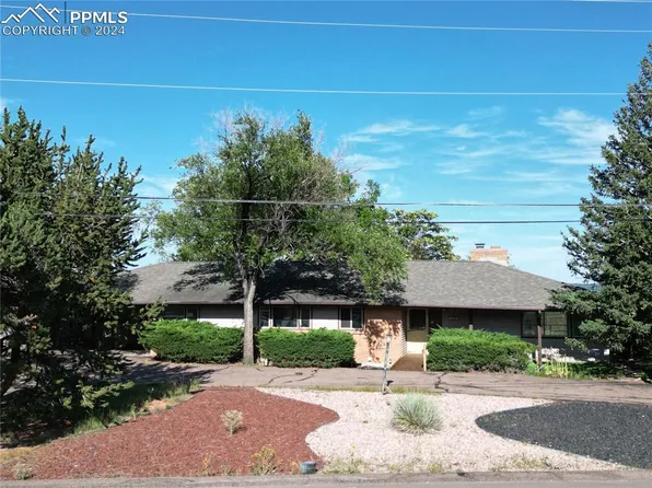 1805 Mesa Rd, Colorado Springs, CO 80904