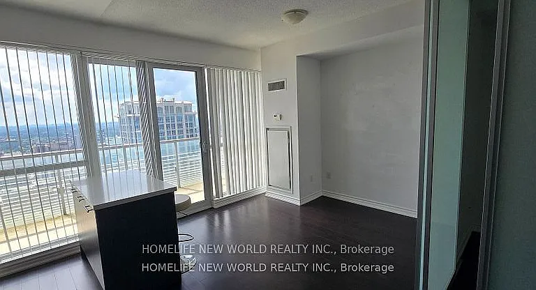 386 Yonge St #4314 — Photo 8