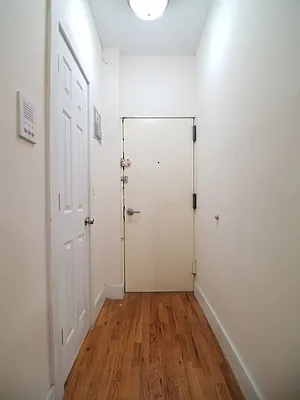 Rented by BRICK & GALO REALTY CORP | media 17