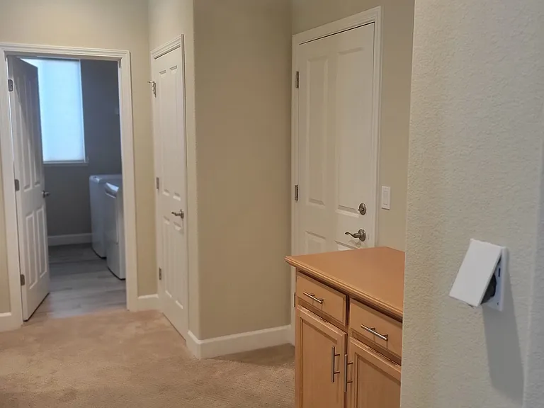 401 Waterwood Dr — Photo 14