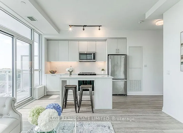 286 Main St #612 — Photo 5