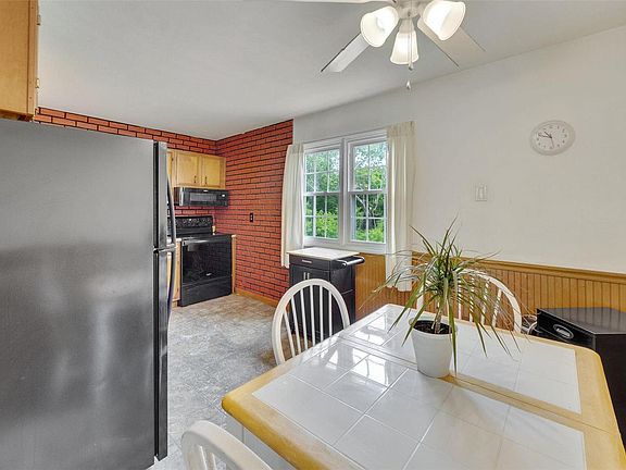5th image of 4137 Paule Ave