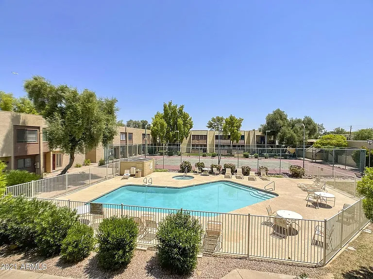 Pools, spa, sports courts, BBQ area, and greenbelts
