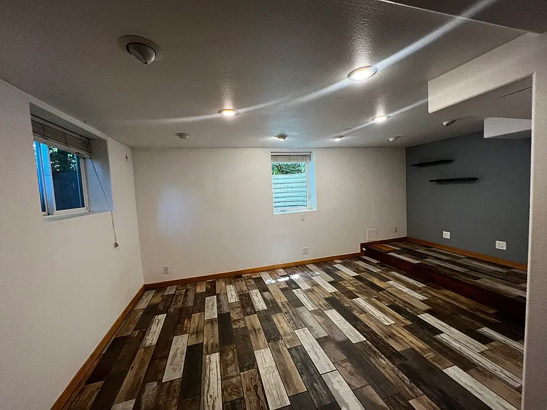 2835 SE 25th Ave — Photo 3