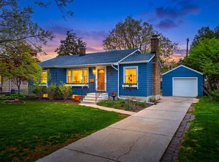 826 N Main St, Naperville, IL 60563