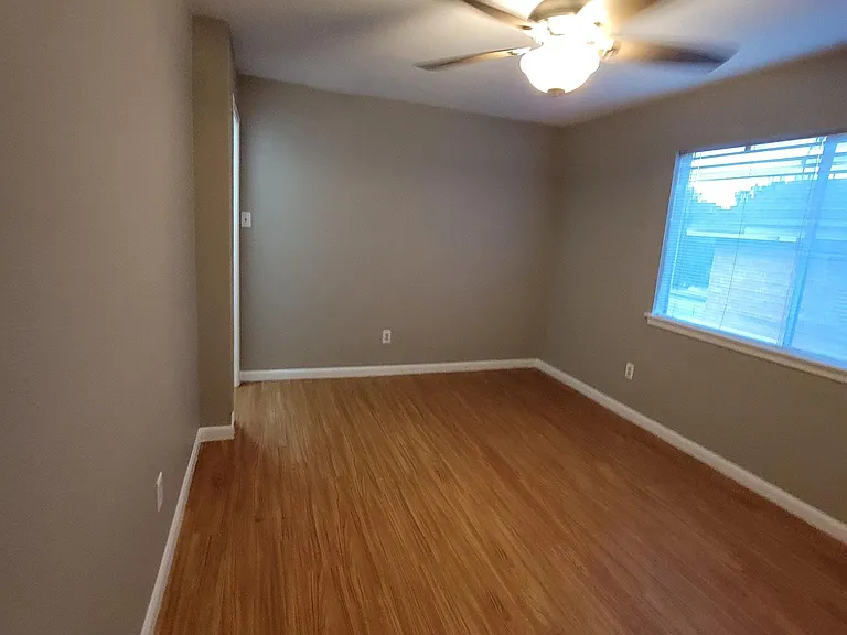 2404 Sycamore Ave #C-1 — Photo 5