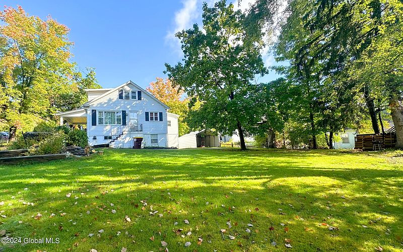 3rd image of 12 Allen Avenue