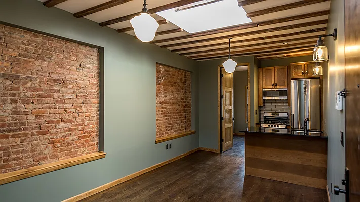 Rented by Nooklyn NYC LLC | media 57