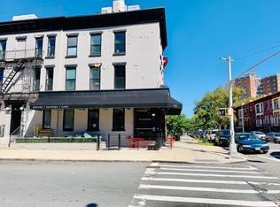263 Albany Ave #1F, Brooklyn, NY 11213
