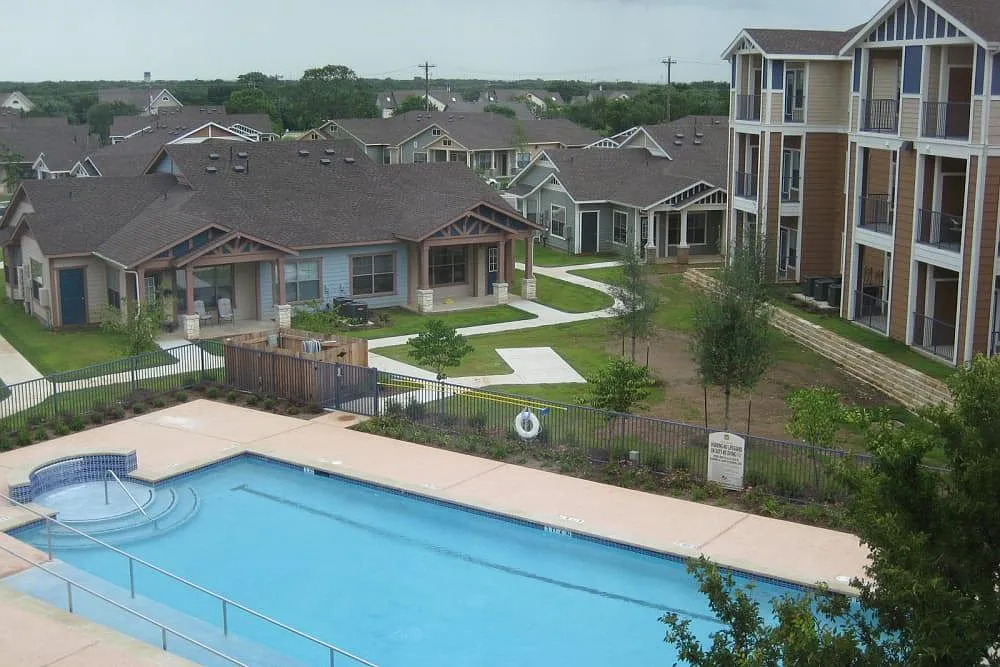 Mariposa River Bend 55+ Apartment Homes — Photo 1