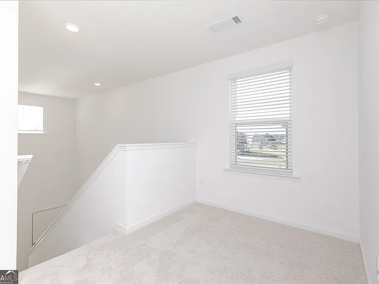 218 Hickory Ridge Trl — Photo 28