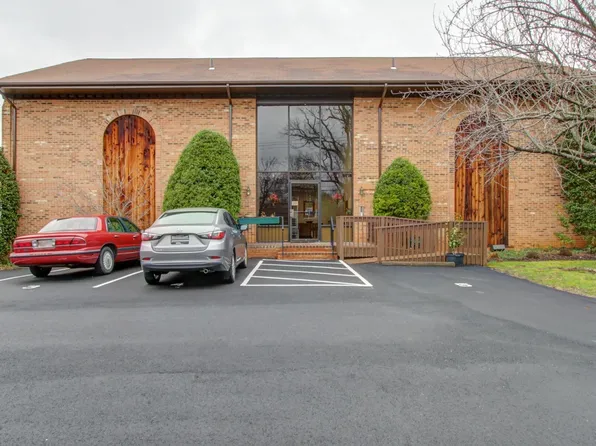 2950 Rivermont Ave APT 3, Lynchburg, VA 24503