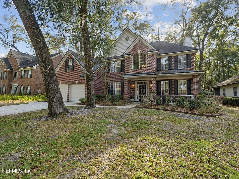 1st image of 11882 CLEARWATER OAKS Drive W