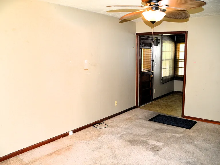 818 N Delaware Ave #1 — Photo 4