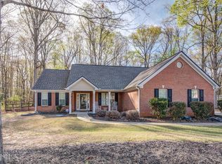 545 Emerald Pointe Trl, Monroe, GA 30655
