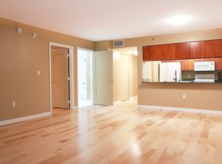 1200 Brickell Bay Dr APT 2414, Miami, FL 33131