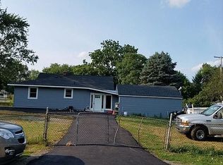 114 Allen Rd, Ypsilanti, MI 48198