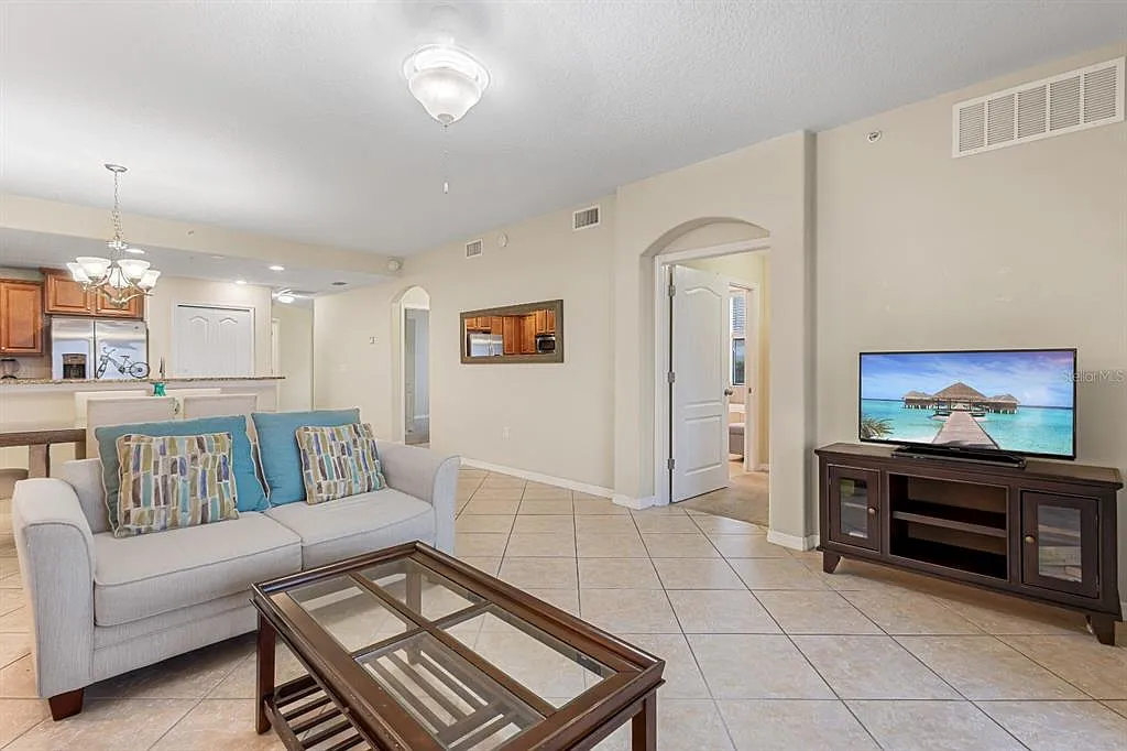 2 bed, 2.0 bath, 1409 sqft, $2,200 — Photo 4