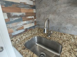 164 Main St APT 3, South Grafton, MA 01560