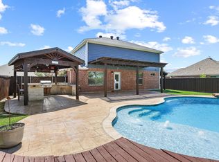 121 Sunset Ln, Whitewright, TX 75491