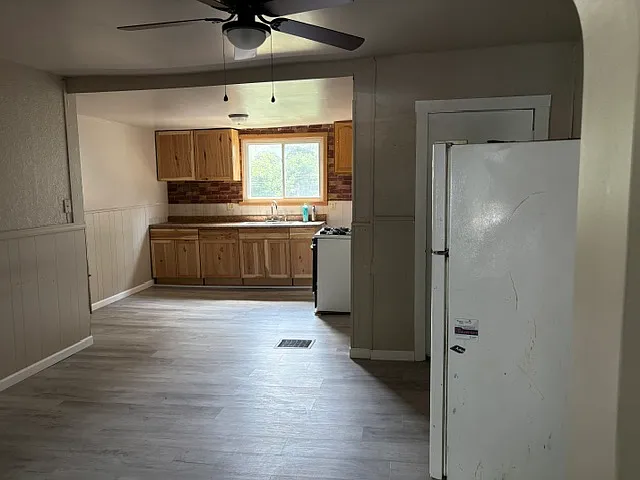 109 Walnut Ave — Photo 12