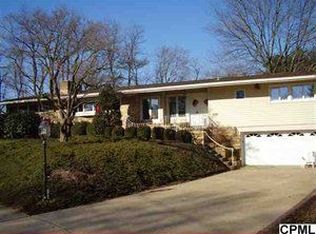 10 Drexel Hills Cir, New Cumberland, PA 17070