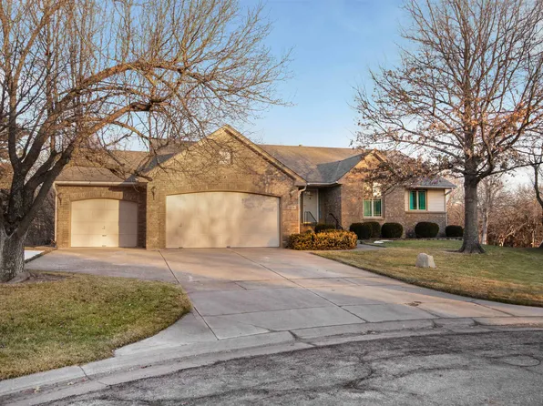1516 S Creekside Ct, Wichita, KS 67230