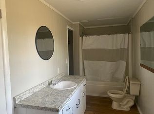 207 S Rushing St, Glennville, GA 30427