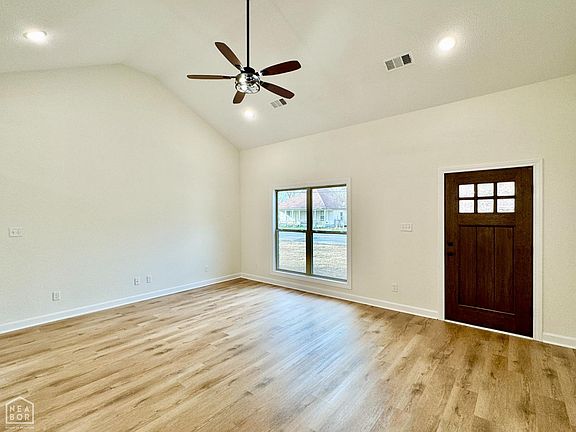 2nd image of 301 Olympia Ave