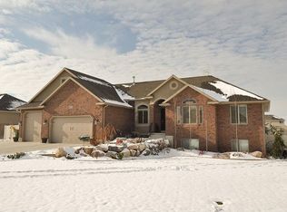 5261 S 6250 W, Hooper, UT 84315