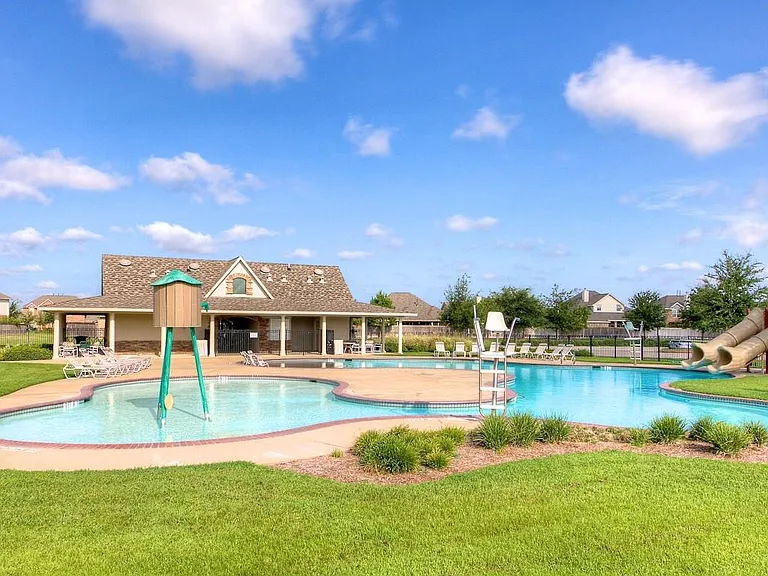 11518 Columbia Pines Ln — Photo 41