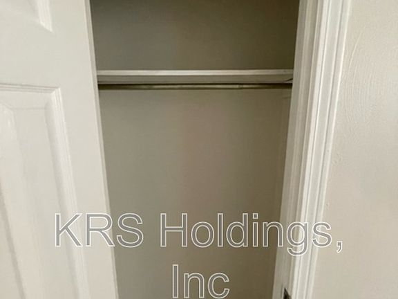 5th image of 719 Dudley Ave Office 1