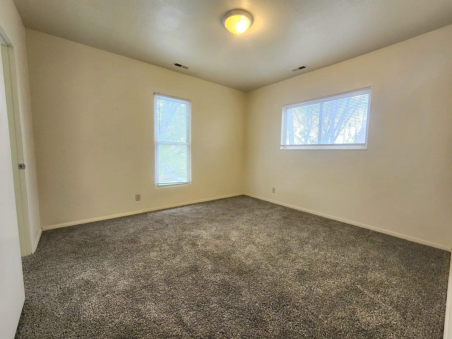 1 bed, 500 sqft, $900 — Photo 4