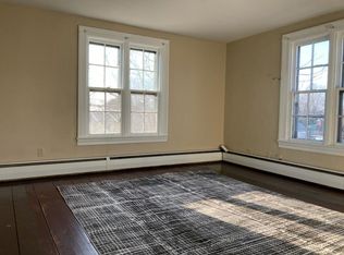 50 Smith St, Groton, CT 06340