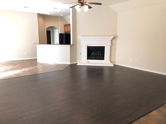5th image of 4300 Mesa Dr